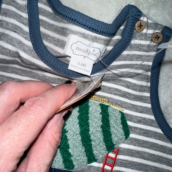 NWT Mud Pie Baby Romper - Picture 3 of 4